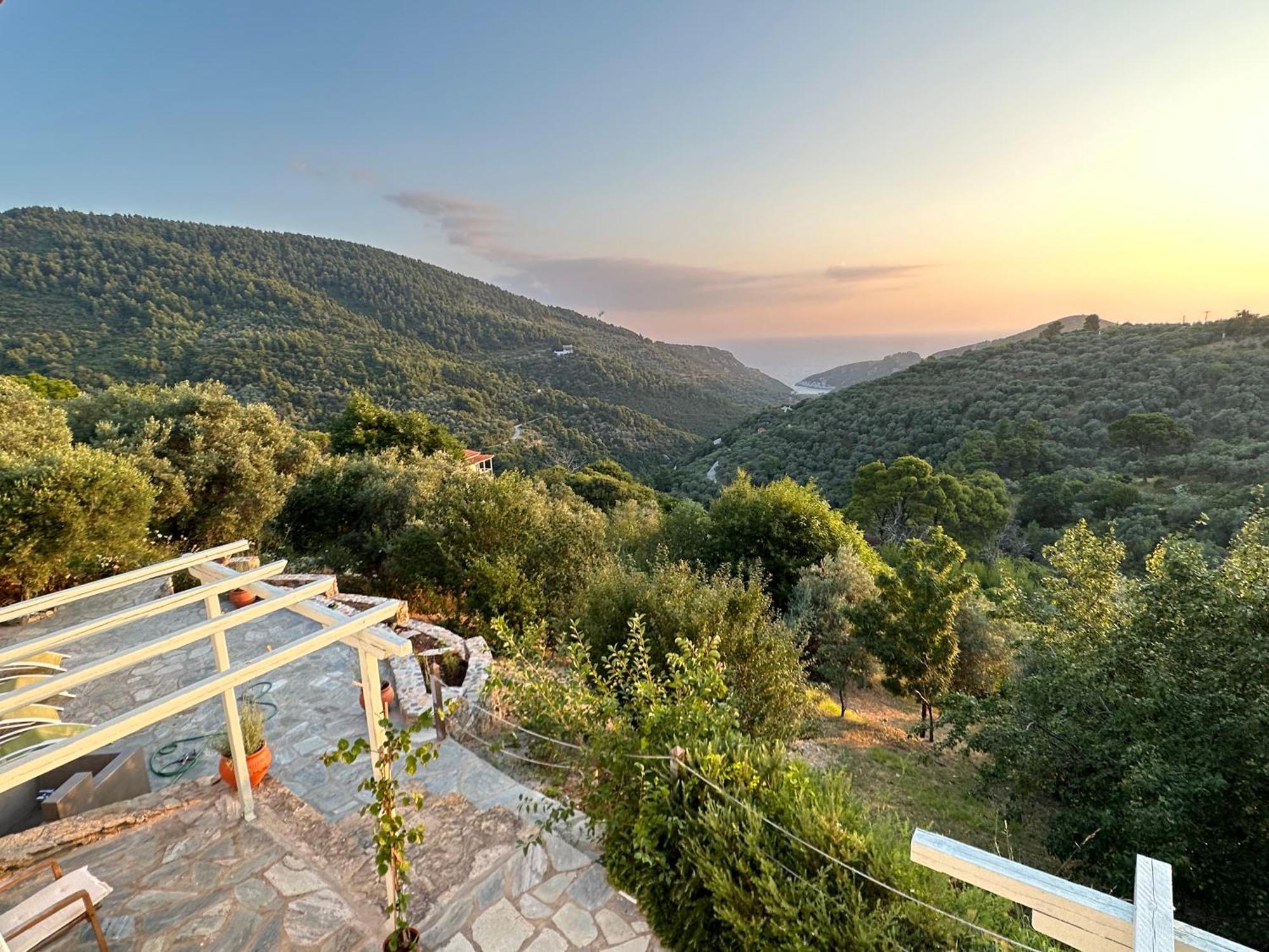 Olive Mill Cottage Skopelos Town Bagian luar foto