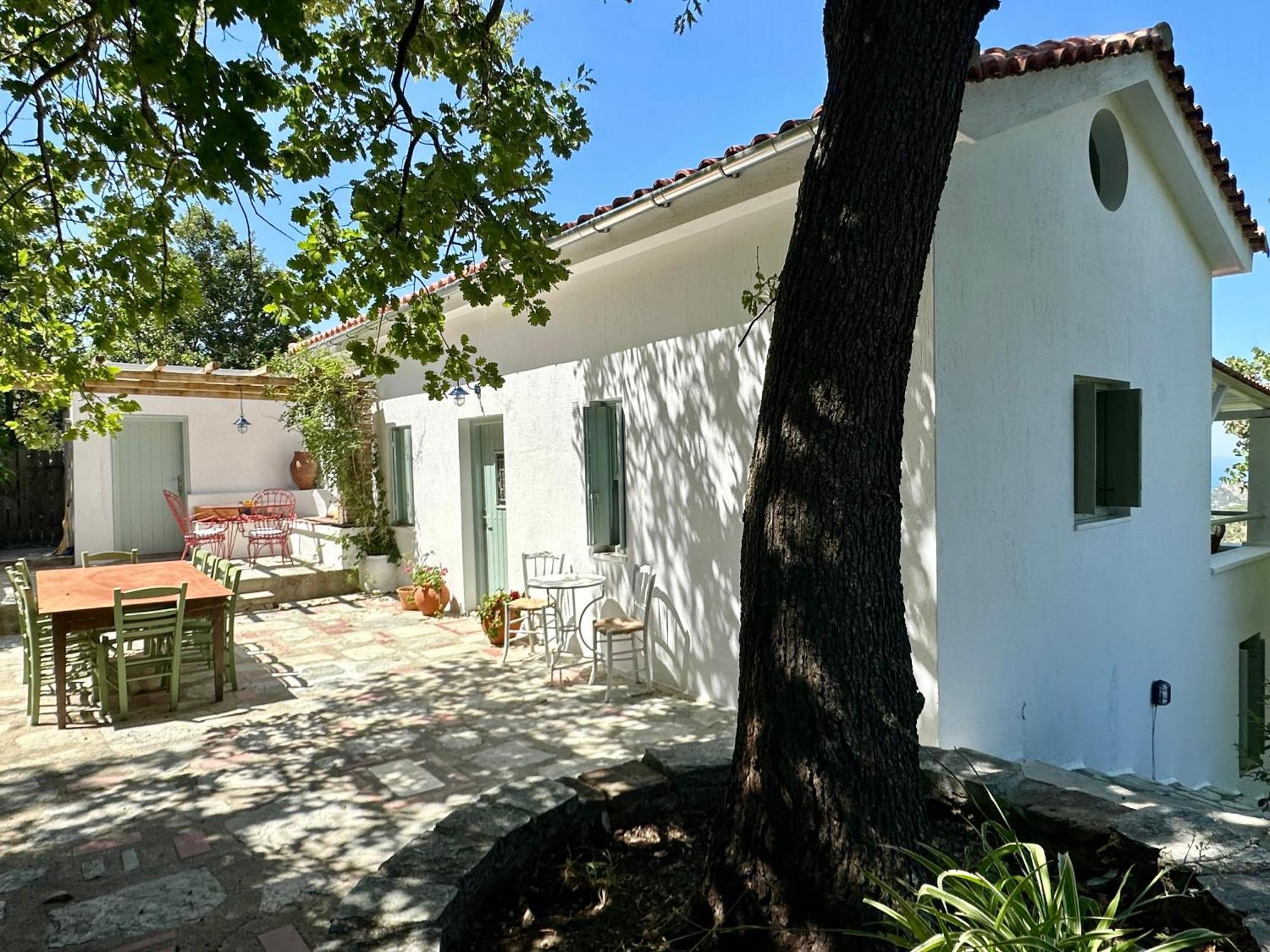 Olive Mill Cottage Skopelos Town Bagian luar foto